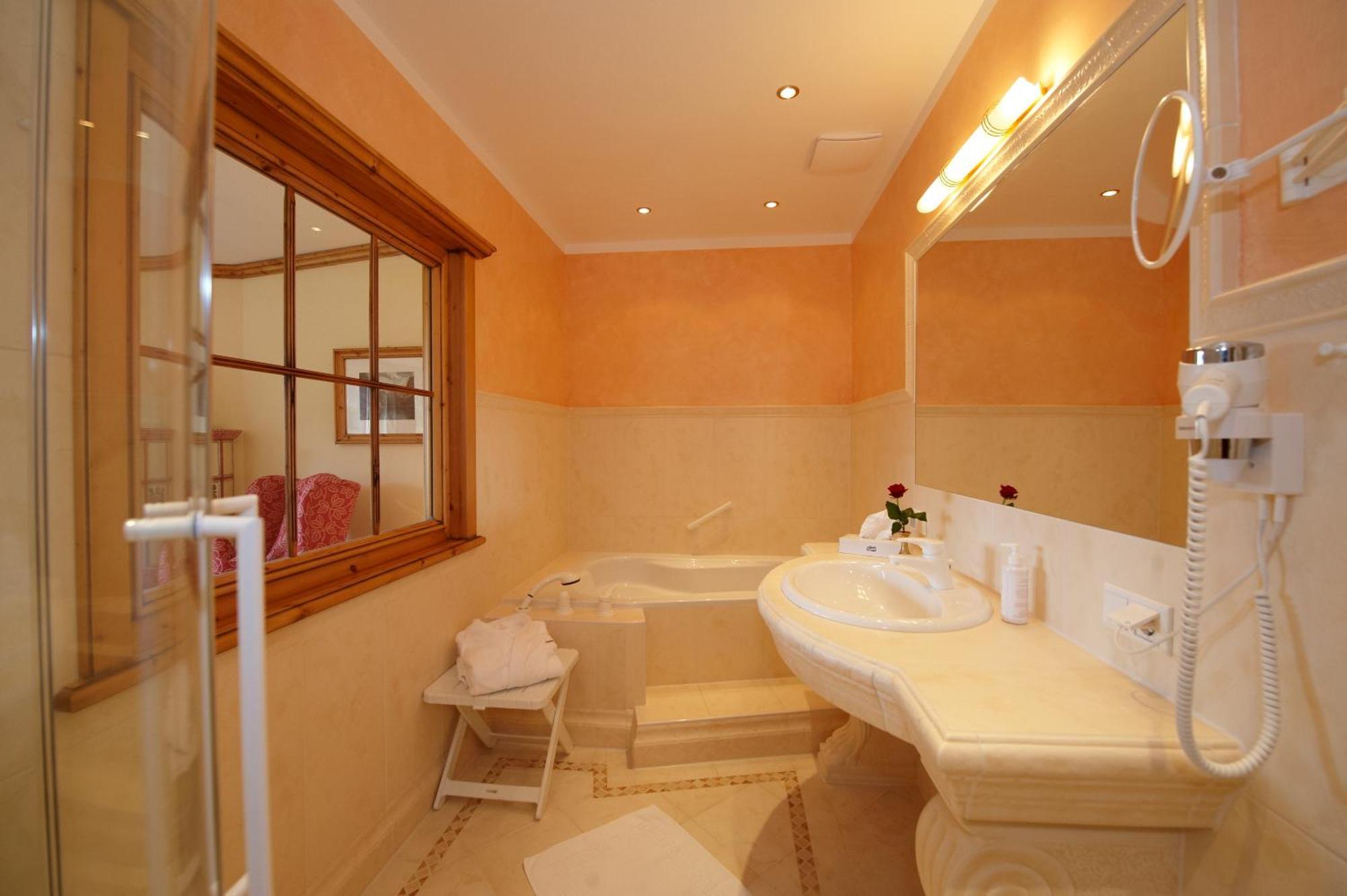 Hotel Ennstalerhof Ramsau am Dachstein Buitenkant foto